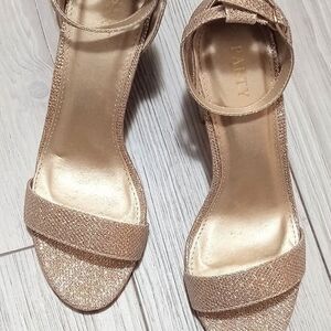 (27-4514) Party Women's Open Toe Heels Sz 6